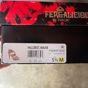 Fergie Hillcrest Mauve heels 👠